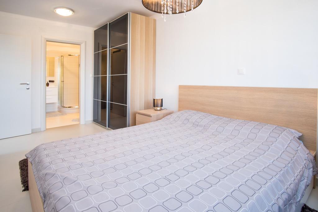 Luxury Spa Apartment Luna نجيفيش الغرفة الصورة