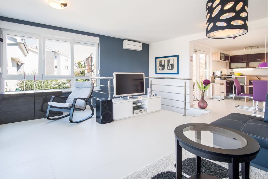 Luxury Spa Apartment Luna نجيفيش الغرفة الصورة